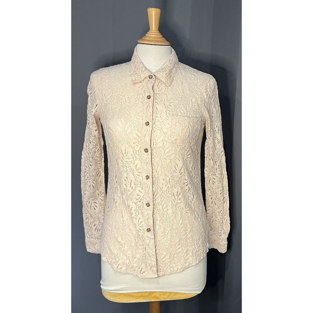 Volcom‎ Women's Size Small Button Down Cream Crochet Lace Cardigan Top.